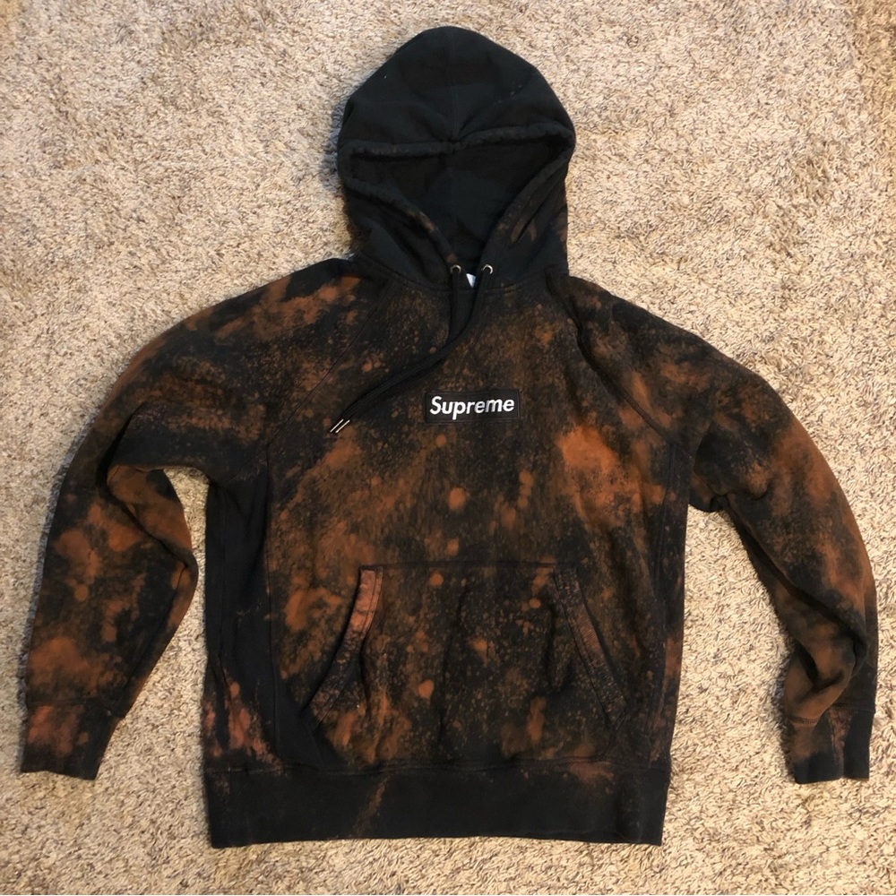 Supreme hoodie